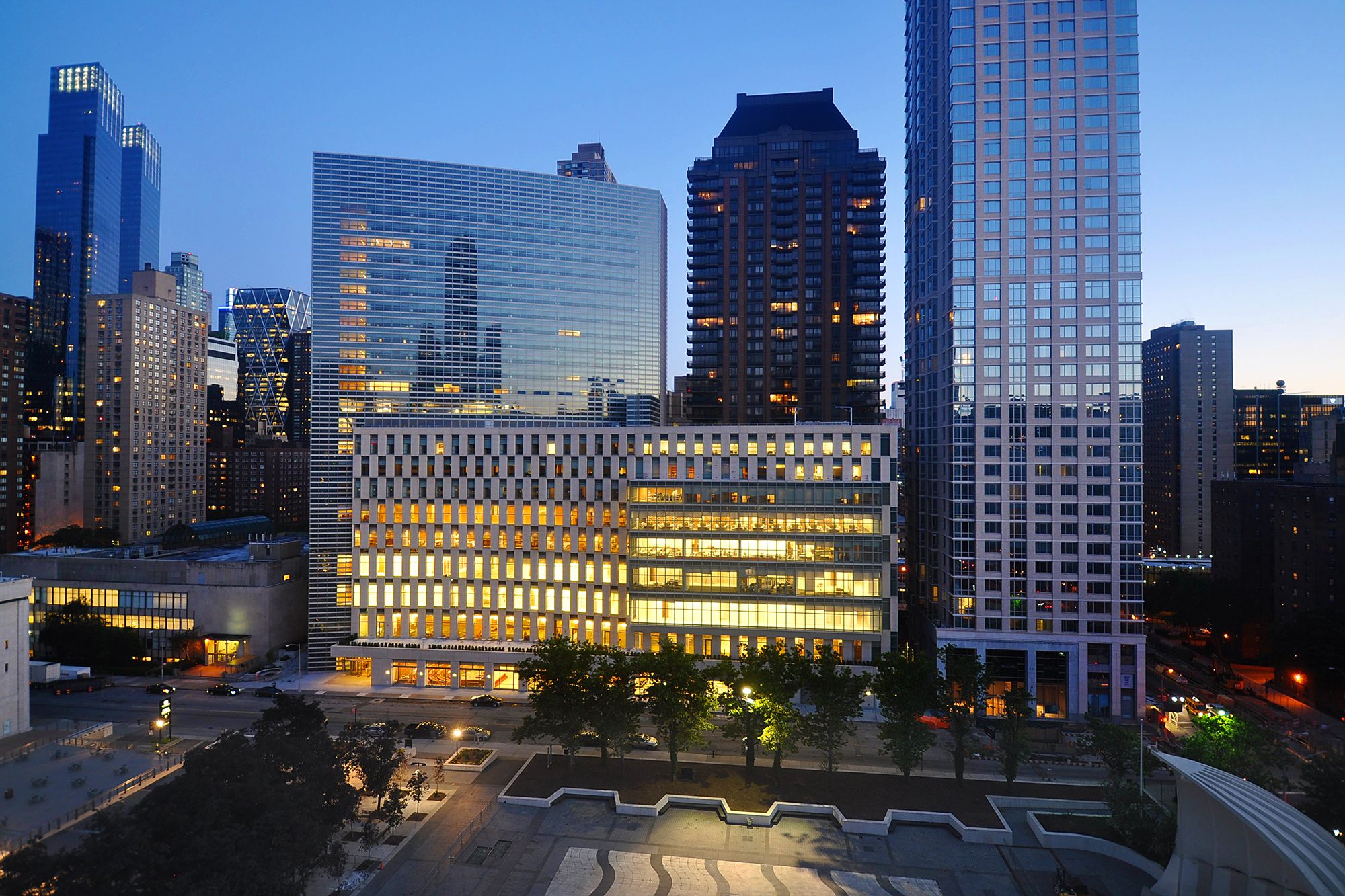 Law building and skyline in the evening